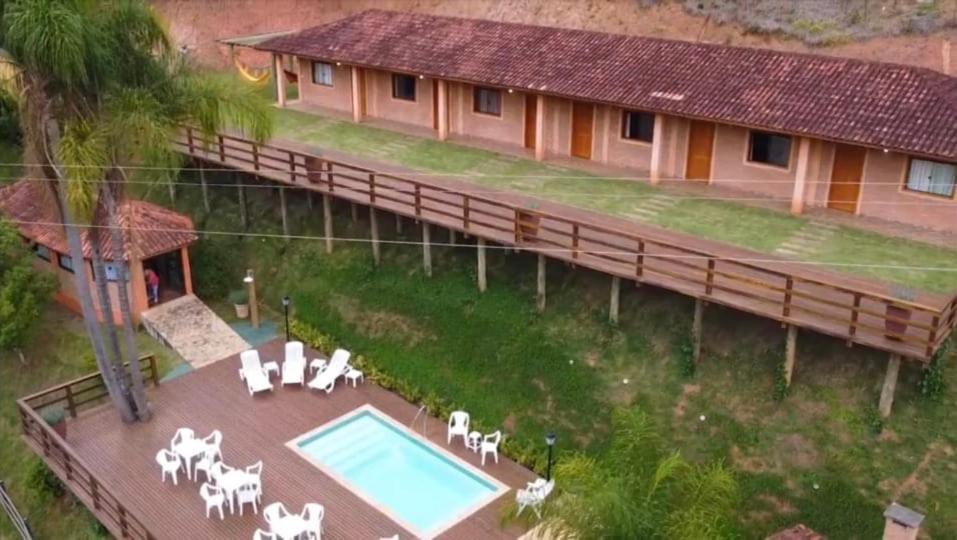 Pousada Estancia Shangri-La Cunha Exteriér fotografie