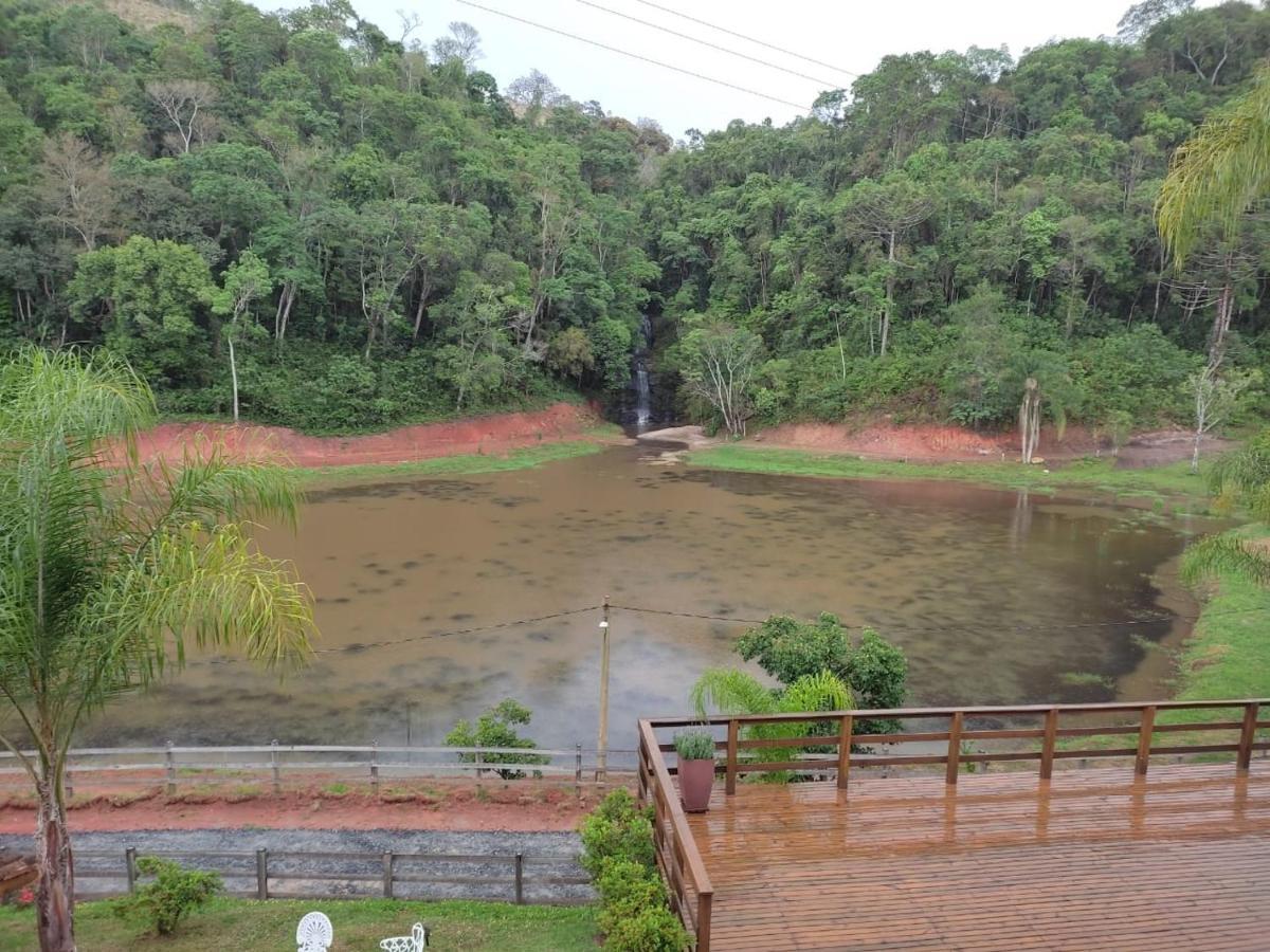 Pousada Estancia Shangri-La Cunha Exteriér fotografie